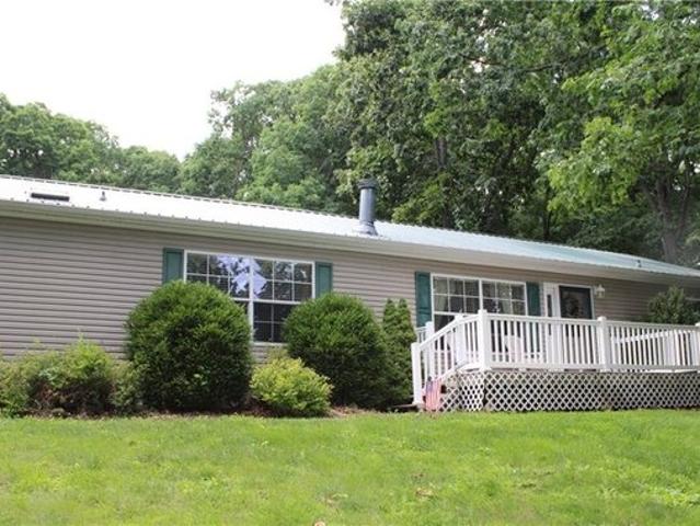 House for sale in Shelbyville, Illinois