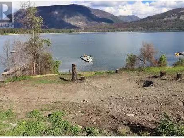 House for sale in Squilax, British Columbia