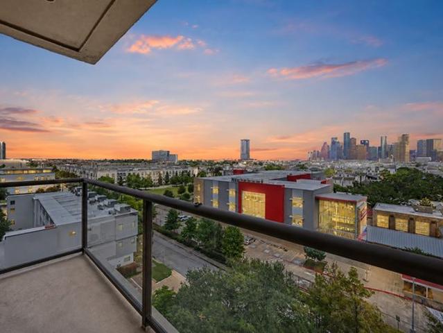 Condo for sale in Harris, Texas