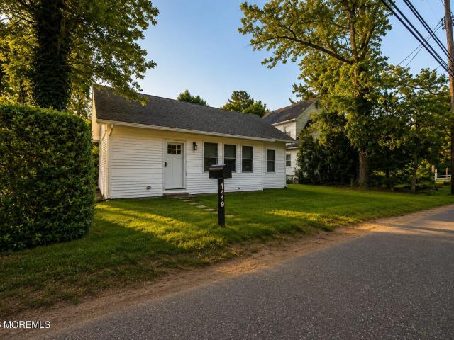 House for sale in Belcoville, Weymouth Township
