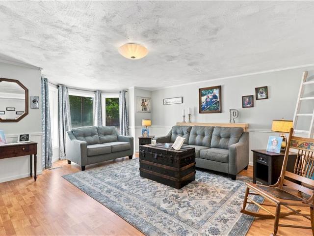 House for sale in Williamstown Addition, Fort Scott