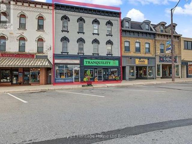 Commercial for sale in Tillsonburg, Southwestern Ontario