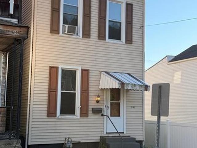 House for sale in Wheeling, West Virginia