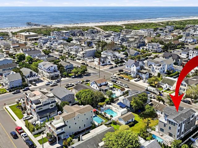 House for sale in Avalon, New Jersey