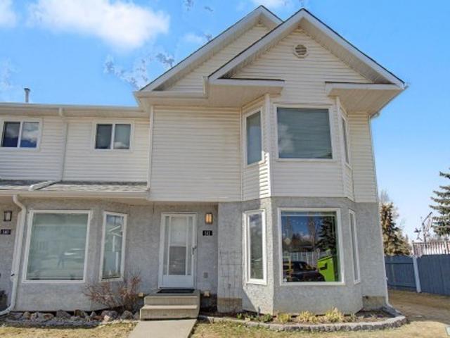 Townhouse for sale in Stony Plain, Alberta