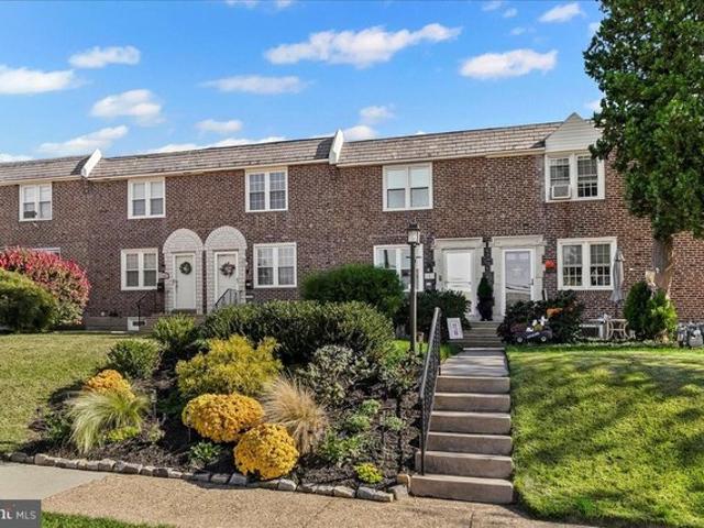 Townhouse for sale in Delco, Pennsylvania