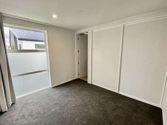 Townhouse for rent in Canterbury