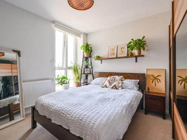 Apartment for rent in Bromley-by-Bow, Mile End