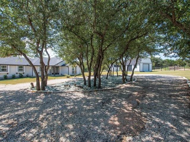 House for sale in Burnet, Burnet County