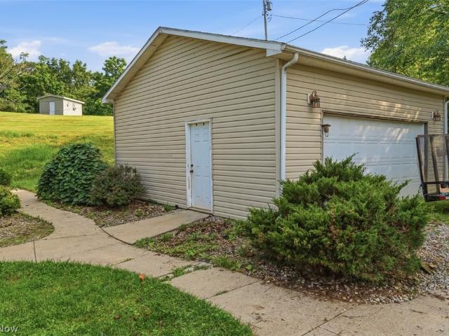 House for sale in Parkersburg, West Virginia