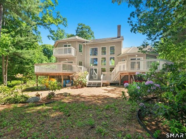 House for sale in Trumbull, Connecticut
