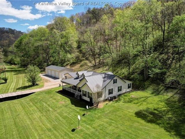 House for sale in Looneyville, West Virginia