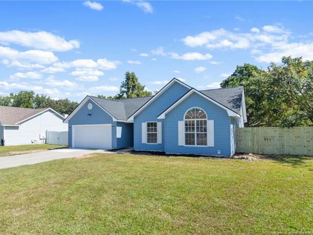 House for sale in Carolina Place, Raeford