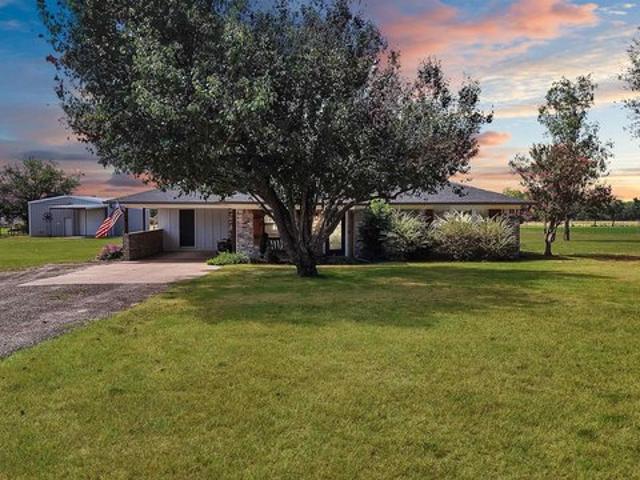 House for sale in Mineola, Wood County