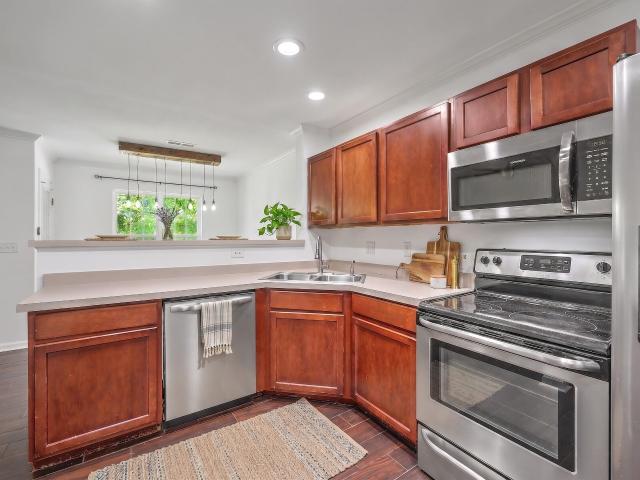 Townhouse for sale in Goose Creek, South Carolina