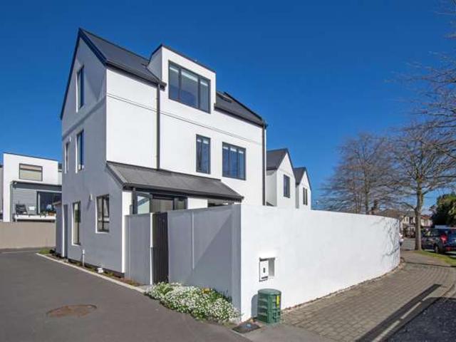 House for sale in Riccarton, Canterbury