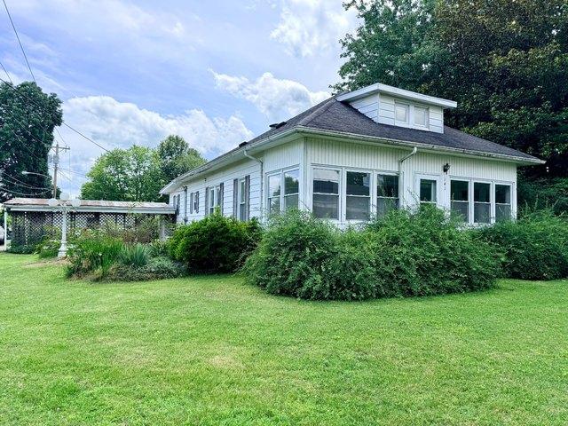 House for sale in Island, Kentucky