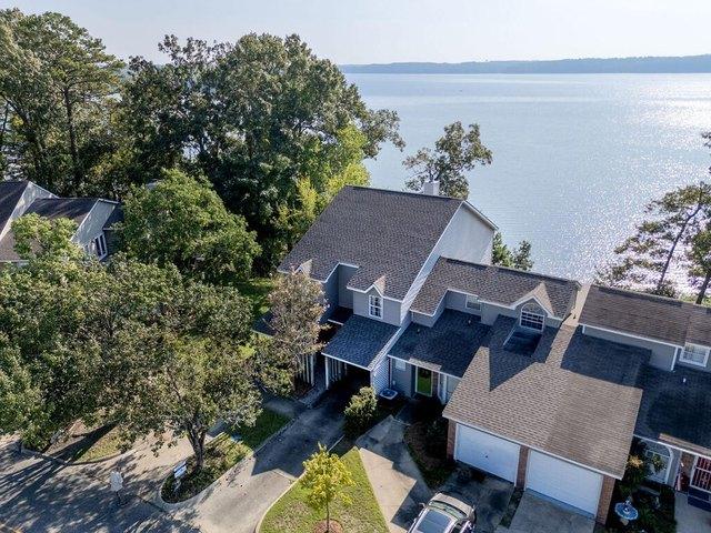Townhouse for sale in Eufaula, Alabama