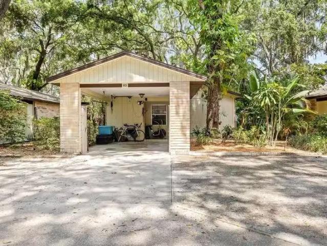 Condo for sale in Lakeland