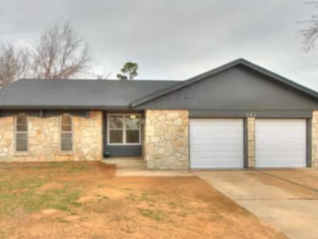 House for sale in Mcloud, Oklahoma