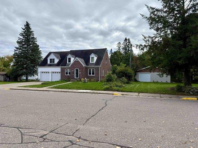 House for sale in Phillips, Price County