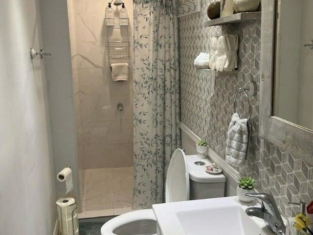 House for rent in Woodland Hill, Newmarket