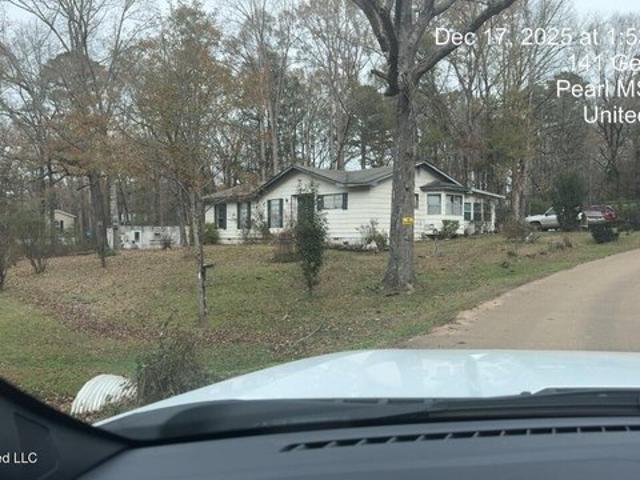 House for sale in Pearl, Mississippi