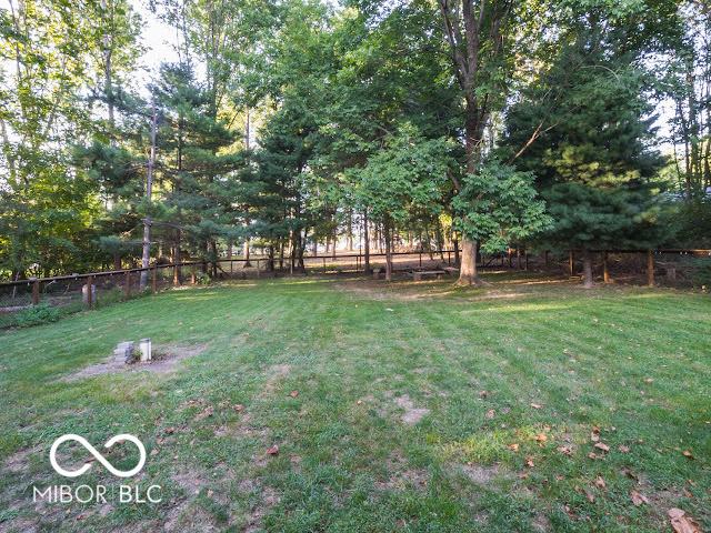 House for sale in Coatesville, Indiana