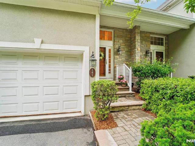 Townhouse for sale in Montvale, New Jersey
