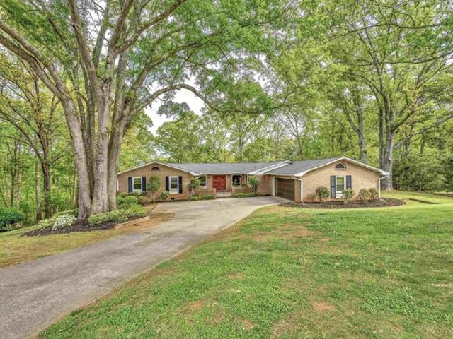 House for sale in Pelzer, Anderson County