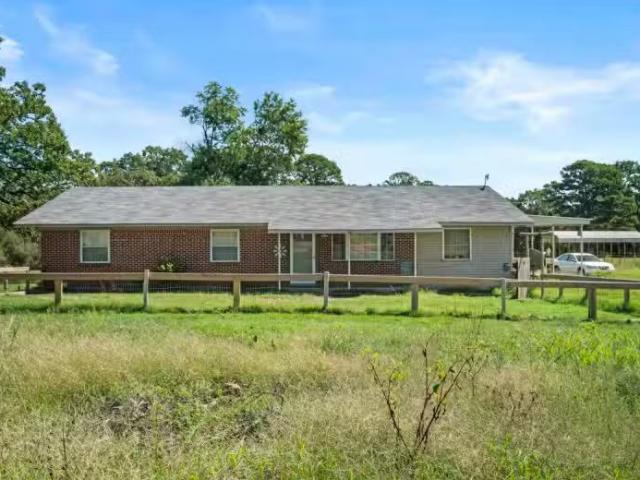 House for rent in Ark