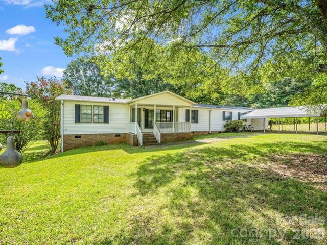 House for sale in Mooresboro, North Carolina