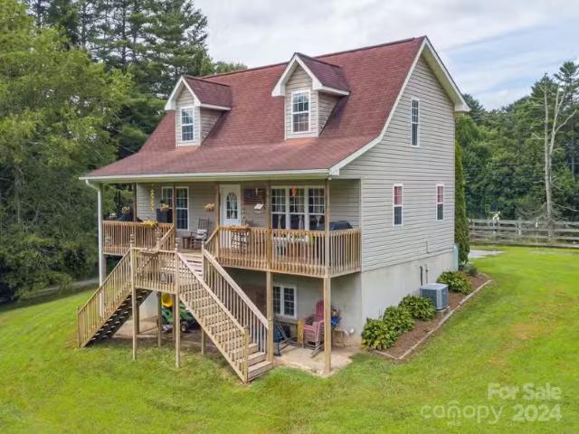 House for sale in Brevard