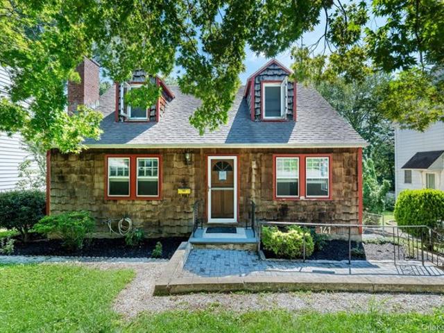 House for sale in Glenwood, New York