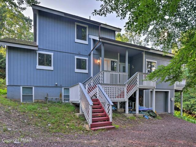 House for sale in Lake Harmony