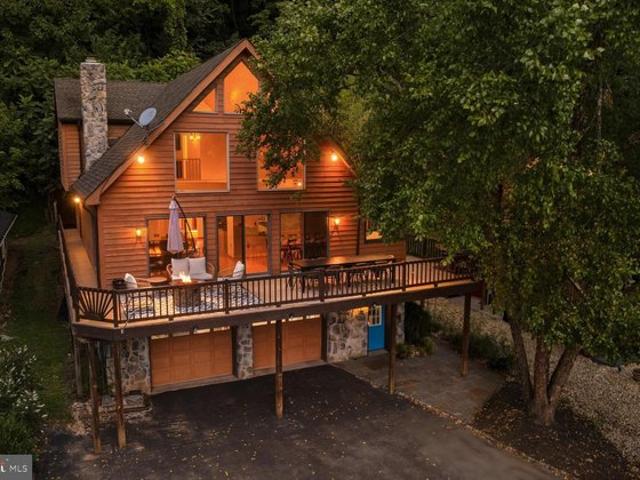 House for sale in Harpers Ferry, West Virginia