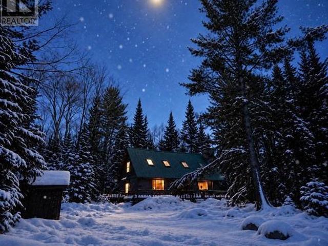 House for sale in Ontario