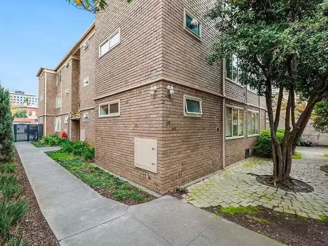 Apartment for rent in Fitzroy