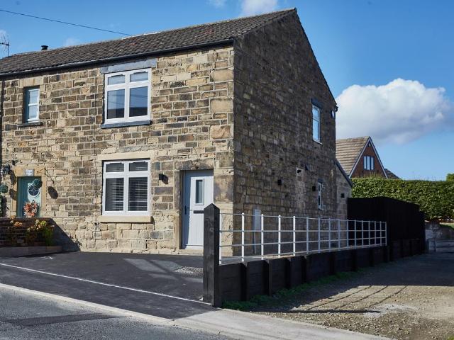 House for rent in Northorpe, Kirklees