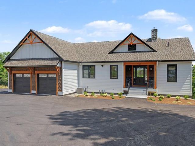 House for sale in Norway, Maine