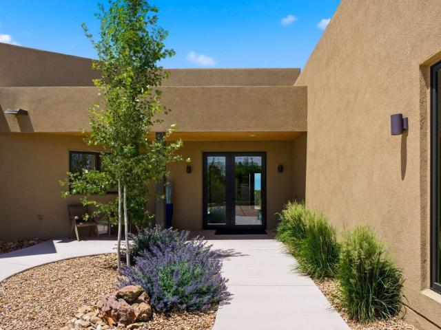 House for sale in New Mexico