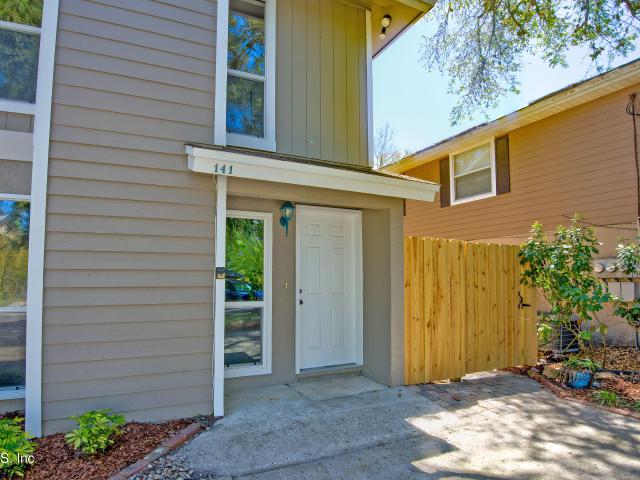 Townhouse for sale in Atlantic Beach, Florida