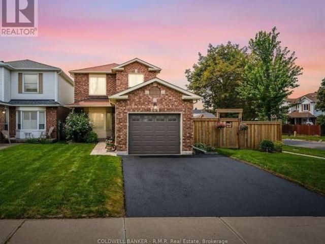 House for sale in Clarington, Golden Horseshoe