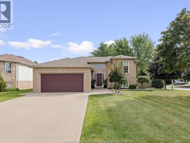 House for sale in Kingsville, Ontario