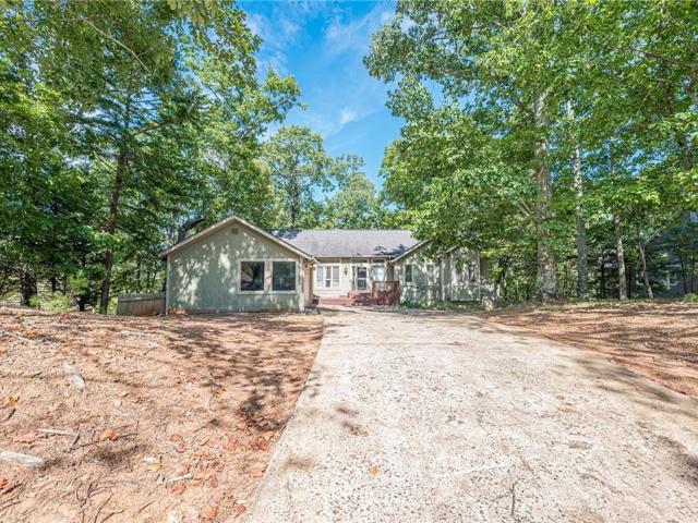 House for sale in Waleska, Cherokee County
