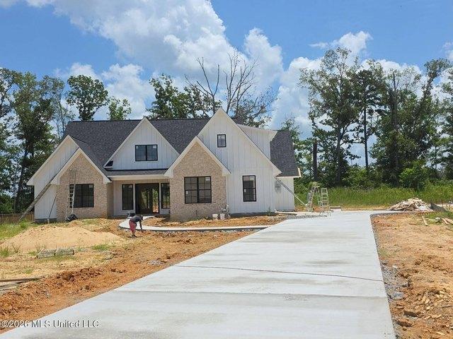House for sale in Pearl, Mississippi