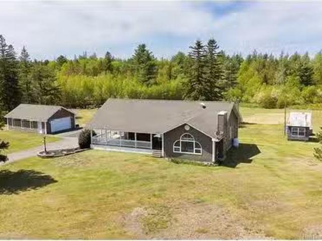 House for sale in Richibouctou-village, New Brunswick