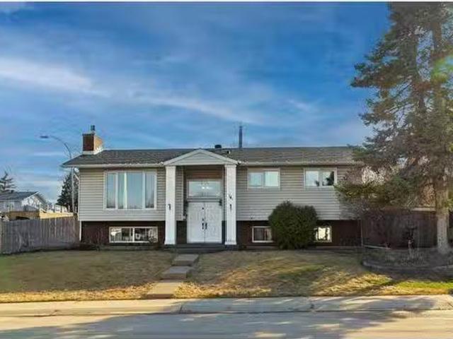 House for sale in Fort Mcmurray, Alberta