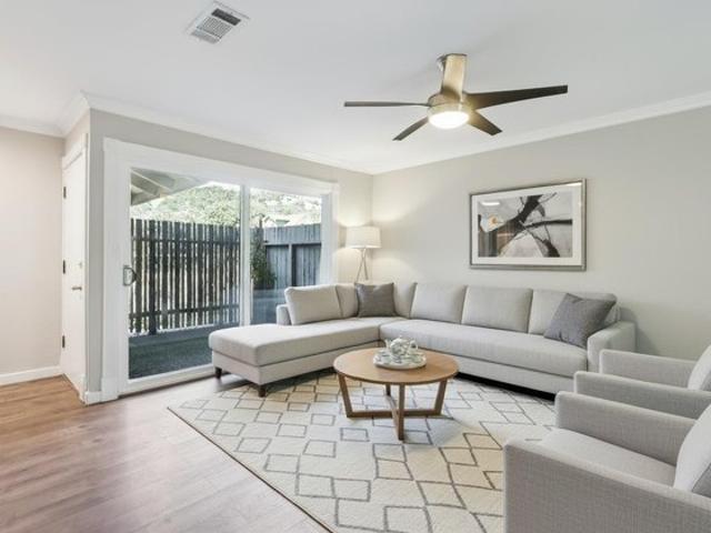 Condo for sale in San Rafael, California