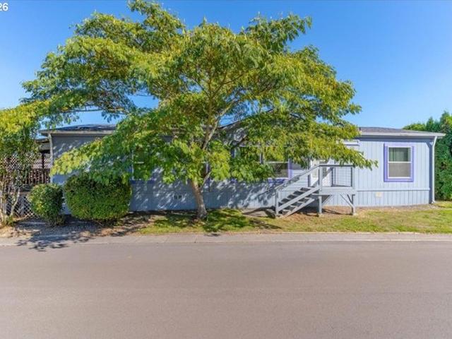 House for sale in Independence, Polk County